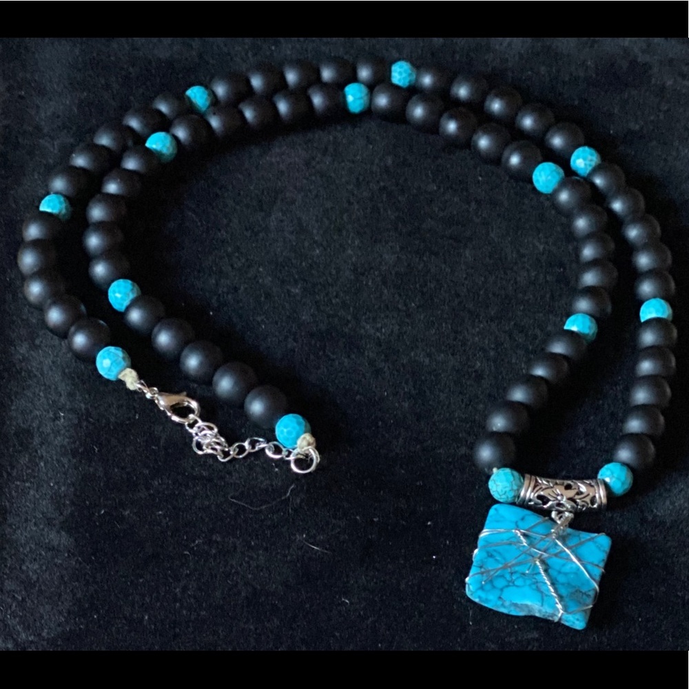 Handmade Black & Blue beads w/Wire Wrapped Pendant